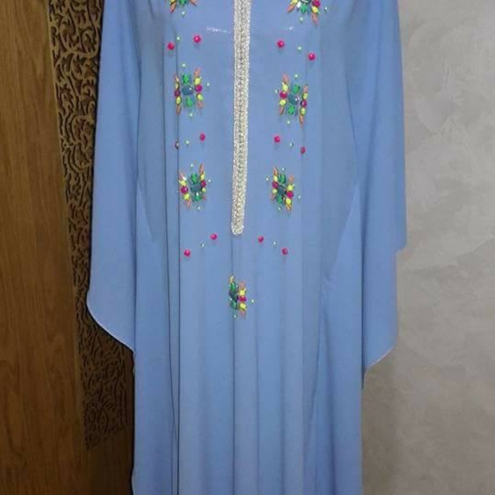 Takchita/ Moroccan Evening Gowns - Picture 5 of 8